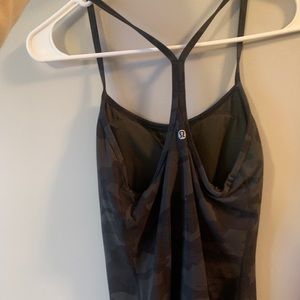 LULULEMON Y TANK